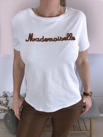 Tiara Tee - T-shirt med broderet tekst - Hvid - Modeci