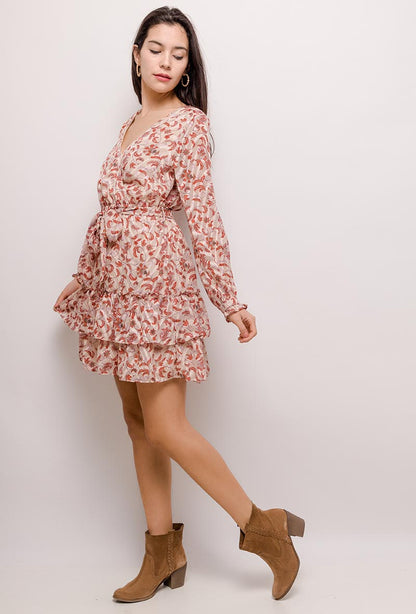 Daisy Dress - Wrap kjole med flæser - Beige med blomster - Modeci